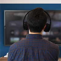 TECHMADE CUFFIA SENZA FILO TV CON RICEVITORE IN BUNDLE